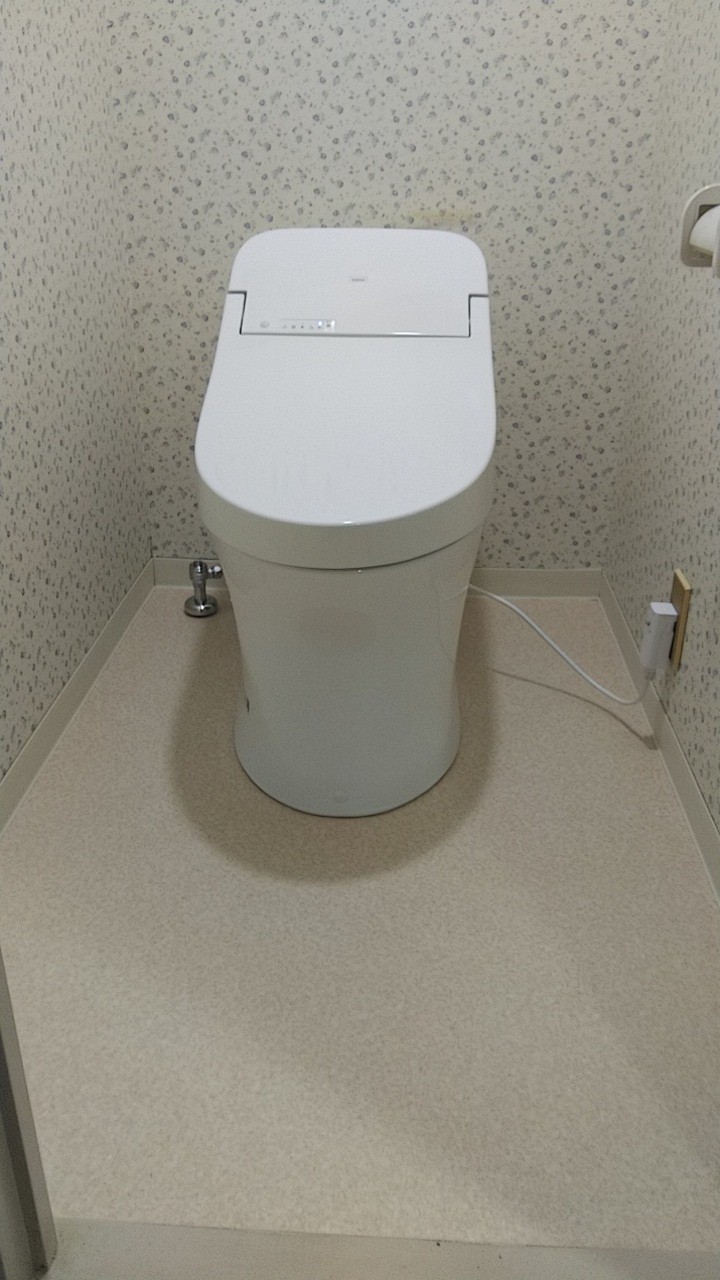 TOTO タンクレス風一体型トイレ（GG CES9415PX仕様） | 水まわりハウス